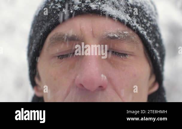Flattened face Stock Videos & Footage - HD and 4K Video Clips - Alamy