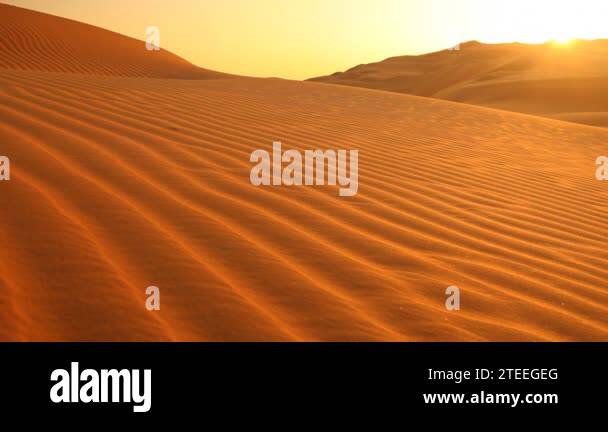 Sand blowing Stock Videos & Footage - HD and 4K Video Clips - Alamy