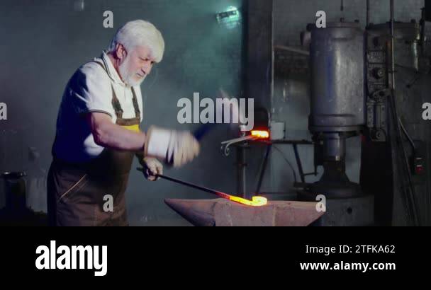 Copper beating Stock Videos & Footage - HD and 4K Video Clips - Alamy