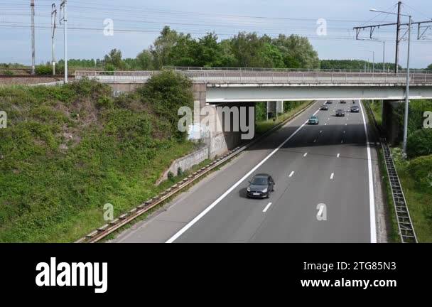E19 Stock Videos & Footage - HD and 4K Video Clips - Alamy