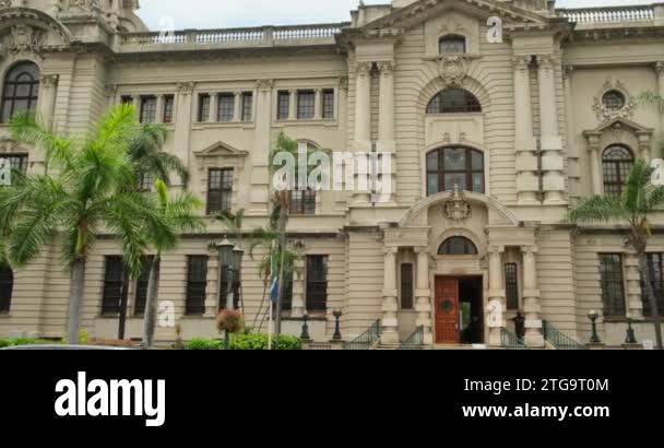 Durban City Hall with the War Memorial and gardens, KwaZuluNatal