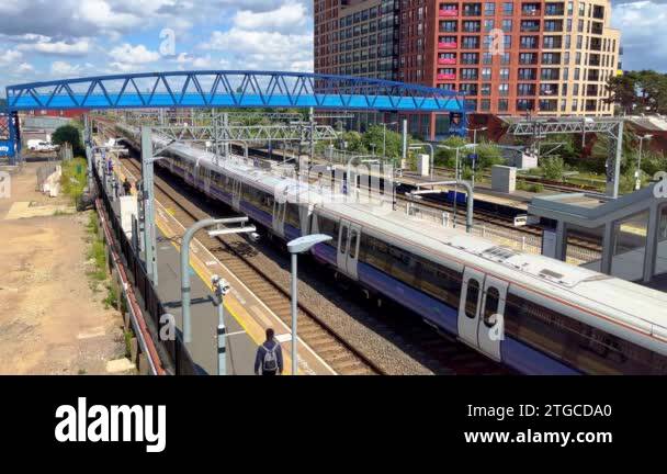 Elizabeth Line at London Underground - LONDON, UNITED KINGDOM - JUNE 9 ...