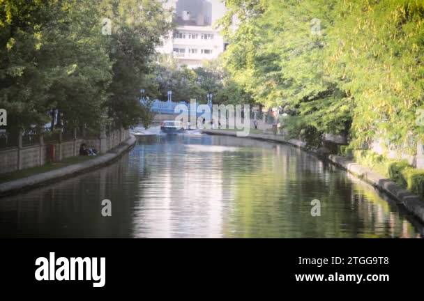 Porsuk nehri Stock Videos & Footage - HD and 4K Video Clips - Alamy