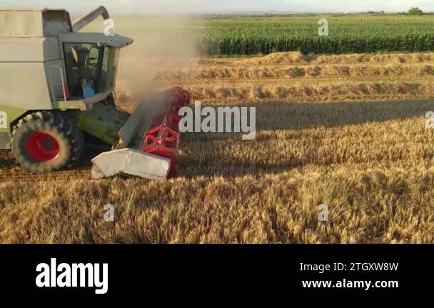 Video aerial view combine harvester Stock Videos & Footage - HD and 4K ...
