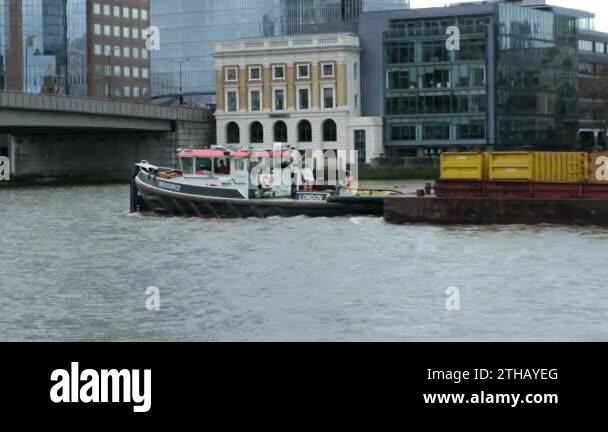 Tugboat towing barges Stock Videos & Footage - HD and 4K Video Clips