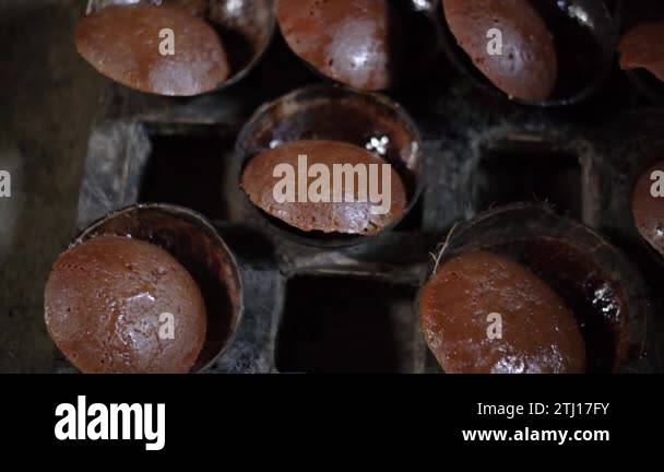 The process of molding liquid palm sugar using media derived from ...