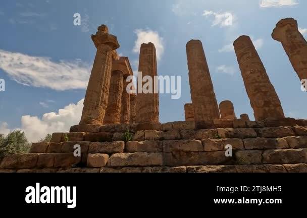 Temples Stock Videos & Footage - HD and 4K Video Clips - Alamy