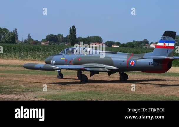 A 3 aircraft 1960s Stock Videos & Footage - HD and 4K Video Clips - Alamy