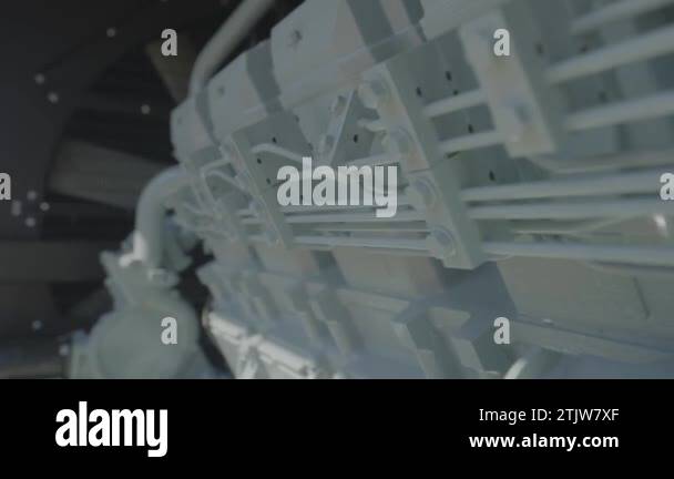 diesel-generator-set-diesel-generator-engine-industrial-diesel-generator-2tjw7xf.jpg