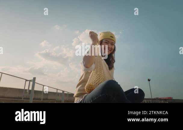 Speed:18 boxes/minute. Zero waste. Watch real factory ... - Facebook