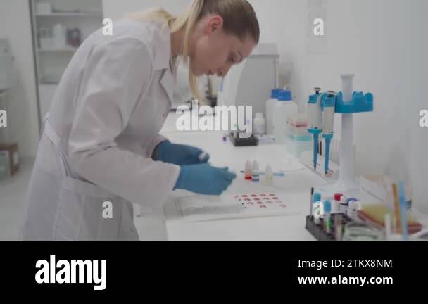 Lab Rhesuscope Rhesus positive and negative red blood cells Stock Videos & Footage ...