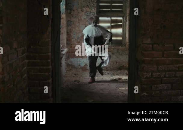 Creepy dance Stock Videos & Footage - HD and 4K Video Clips - Alamy