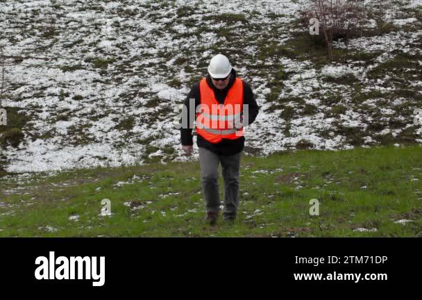 Using up materials Stock Videos & Footage - HD and 4K Video Clips - Alamy
