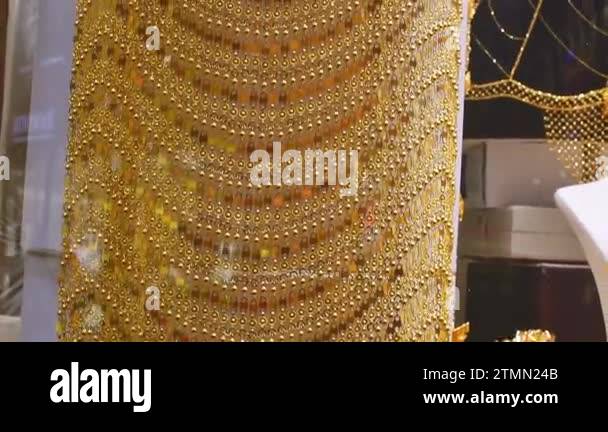 Souk Display Gold souk display dubai Stock Videos & Footage - HD and 4K Video Clips ...