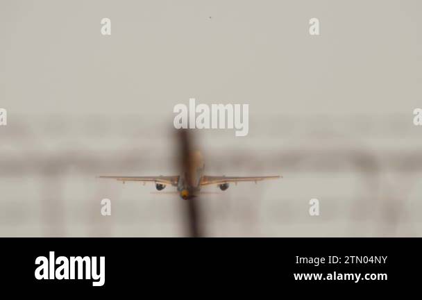Jet plane takes off flight Stock Videos & Footage - HD and 4K Video ...