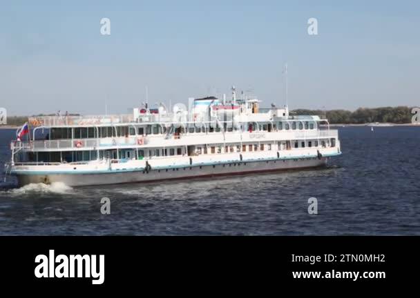 Steam ship in harbour Stock Videos & Footage - HD and 4K Video Clips ...