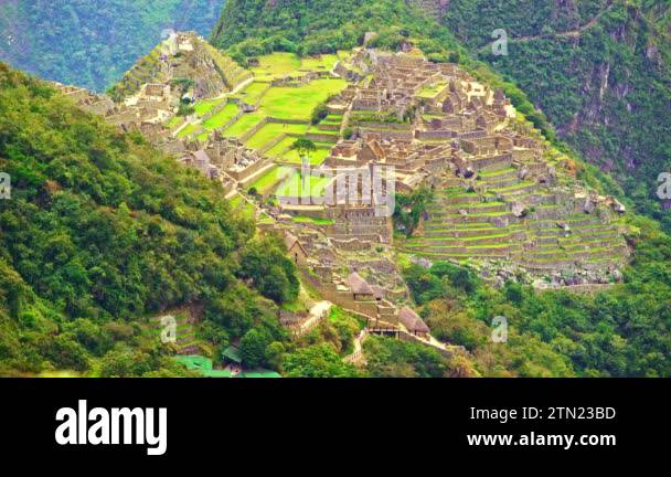 Machu picchu peru overview Stock Videos & Footage - HD and 4K Video ...