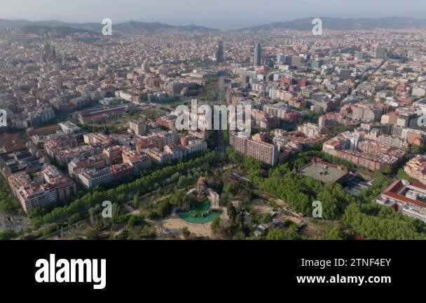 Parc de la cascade Stock Videos & Footage - HD and 4K Video Clips - Alamy