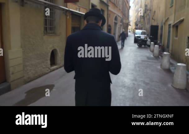 Tracking movements Stock Videos & Footage - HD and 4K Video Clips - Alamy