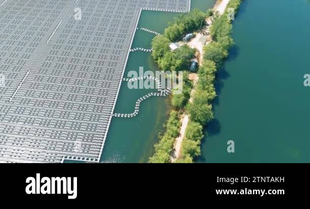 Increasing Power Cell power system, composed of floating solar panels potential ...