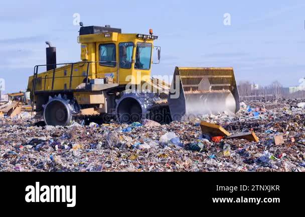 Waste compactor Stock Videos & Footage - HD and 4K Video Clips - Alamy