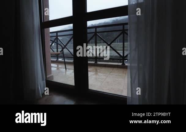 Fall view out window Stock Videos & Footage - HD and 4K Video Clips - Alamy