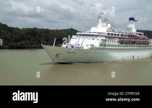 Panama canal transit lake gatun Stock Videos & Footage - HD and 4K ...