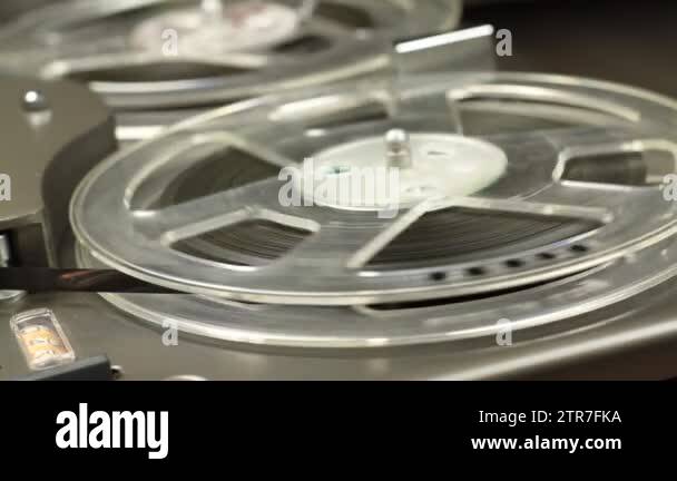 Reel to reel player and recorder Stock Video Footage - Alamy