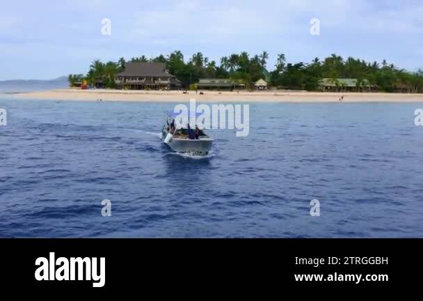 Beachcomber Island resort one of the Mamanucas islands of Fiji Stock ...