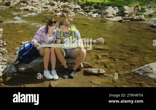 Rock Rave Map Rock river on a map Stock Videos & Footage - HD and 4K Video Clips - Alamy