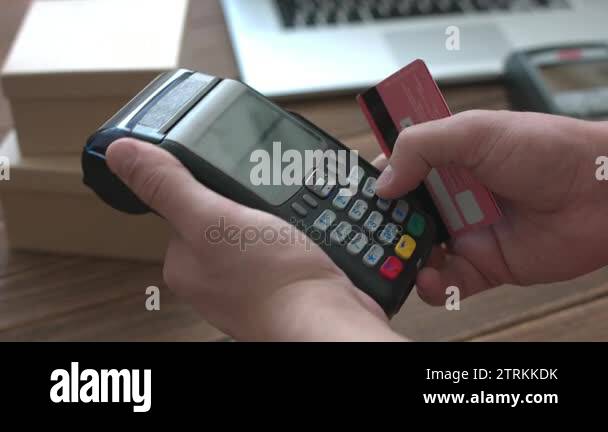 Cardterminal Stock Videos & Footage - HD and 4K Video Clips - Alamy