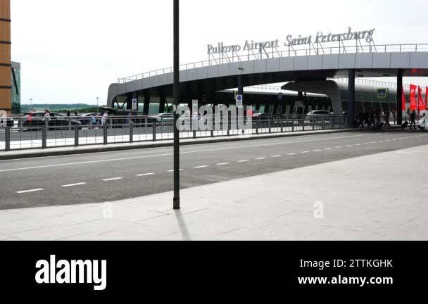 Terminal entry gate Stock Videos & Footage - HD and 4K Video Clips - Alamy