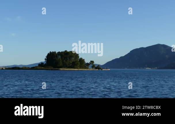 Beautiful Kanoni hill area in Corfu island with Pontikonissi island and ...