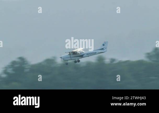 Cessna light aircraft Stock Videos & Footage - HD and 4K Video Clips ...