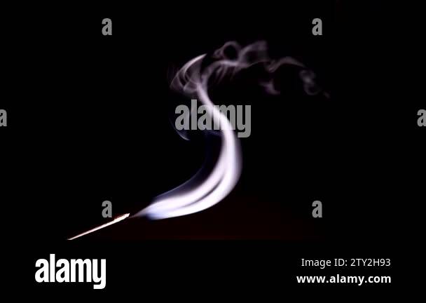 Smokeping Using Curl Smoke curls from air Stock Videos & Footage - HD and 4K Video Clips - Alamy
