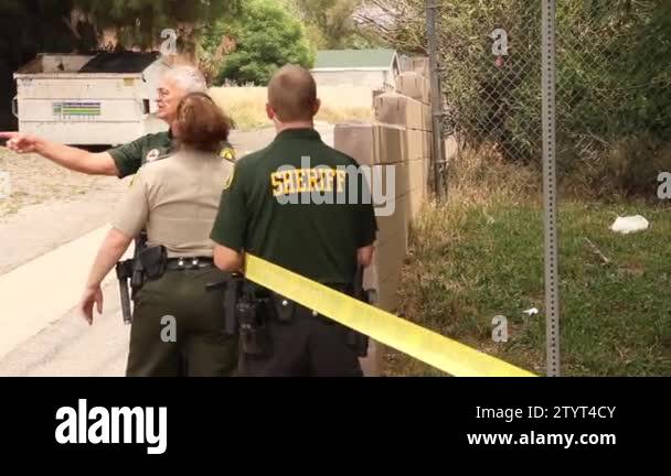 Policeman sheriff Stock Videos & Footage - HD and 4K Video Clips - Alamy