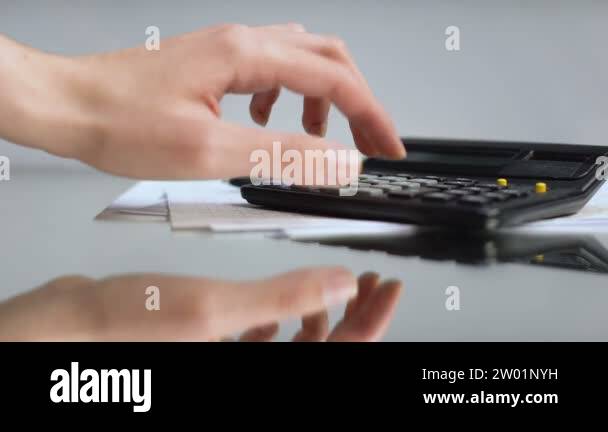 Business hand poor hand Stock Videos & Footage - HD and 4K Video Clips ...
