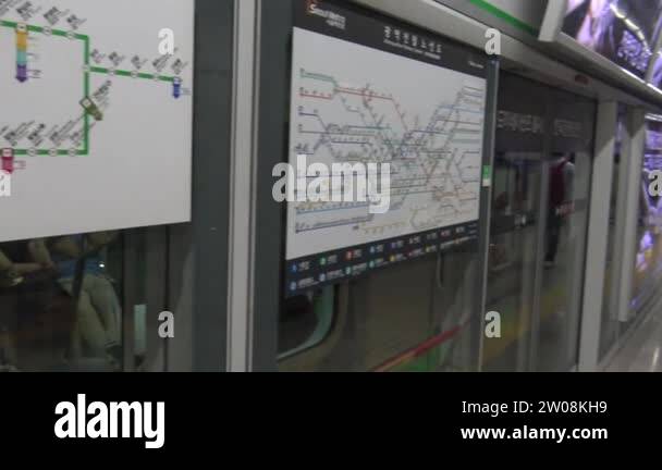 Seoul South Korea 12 September - Seoul South Korea 12 September 2015 4k Metro Maps Of Korea A Signal Of The Map Inside Of The Subway While Travelers Walking In The Train Station Dan 2w08kh9 