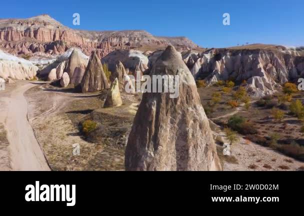 Valley top Stock Videos & Footage - HD and 4K Video Clips - Alamy