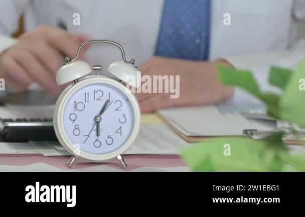 Work time clock Stock Videos & Footage - HD and 4K Video Clips - Alamy