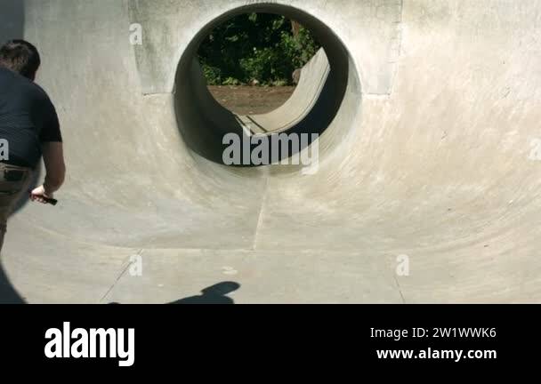 Bmx shadow Stock Videos & Footage - HD and 4K Video Clips - Alamy