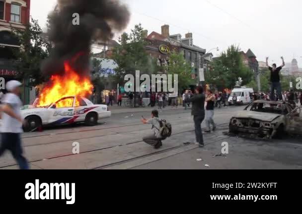 Riot police car Stock Videos & Footage - HD and 4K Video Clips - Alamy