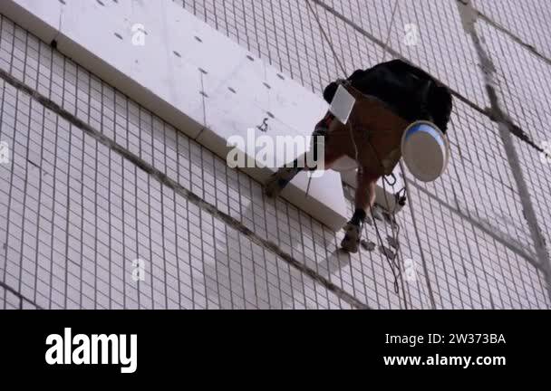 Styraphonw Hi Using Industrial Climber Insulation of Facade Old High-Rise Building Using ...