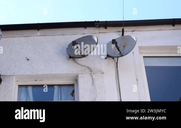Old tv antennas Stock Videos & Footage - HD and 4K Video Clips - Alamy