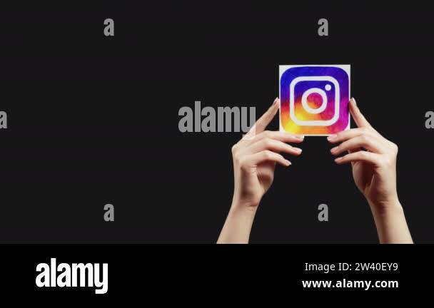 Instagram logo app icon Stock Videos & Footage - HD and 4K Video Clips ...