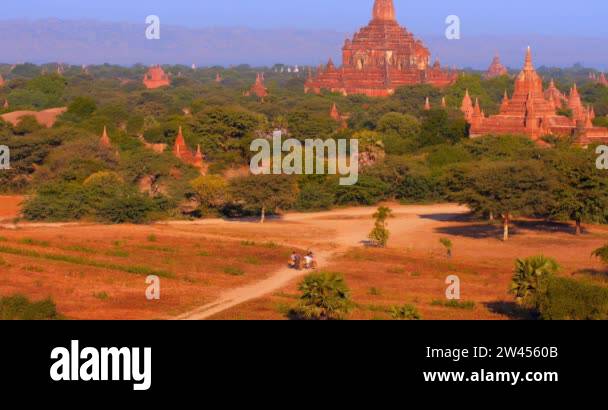 Burmese temples Stock Videos & Footage - HD and 4K Video Clips - Alamy