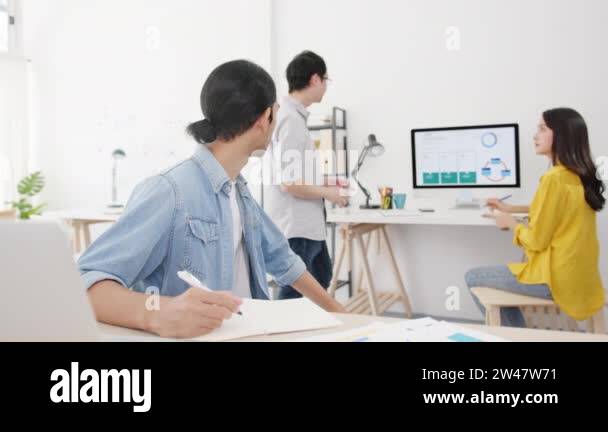 Teamwork and cooperation distance work process Stock Videos & Footage ...