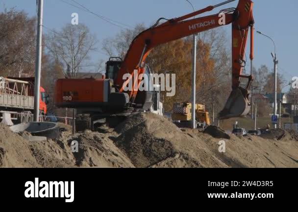 Loader excavator Stock Videos & Footage - HD and 4K Video Clips - Alamy