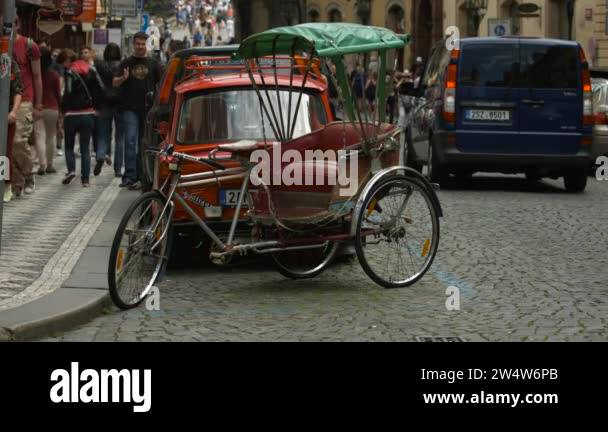 Vintage rickshaw Stock Videos & Footage - HD and 4K Video Clips - Alamy