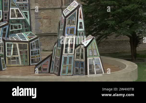 Origami structure Stock Videos & Footage - HD and 4K Video Clips - Alamy